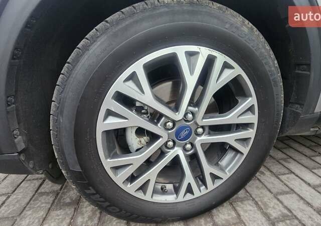 Серый Форд Эскейп, объемом двигателя 2.49 л и пробегом 142 тыс. км за 19800 $, фото 24 на Automoto.ua