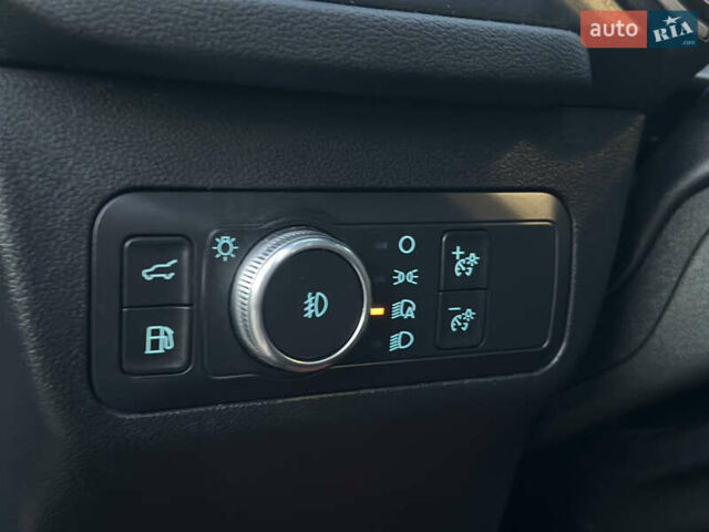 Сірий Форд Ескейп, об'ємом двигуна 2.5 л та пробігом 70 тис. км за 22999 $, фото 43 на Automoto.ua