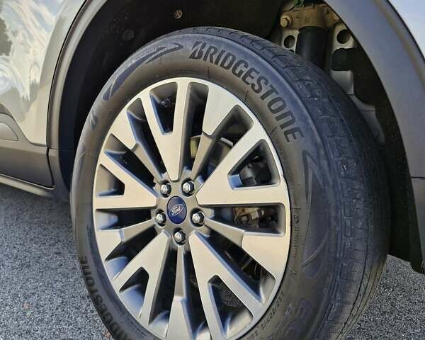 Серый Форд Эскейп, объемом двигателя 2.49 л и пробегом 108 тыс. км за 22000 $, фото 52 на Automoto.ua