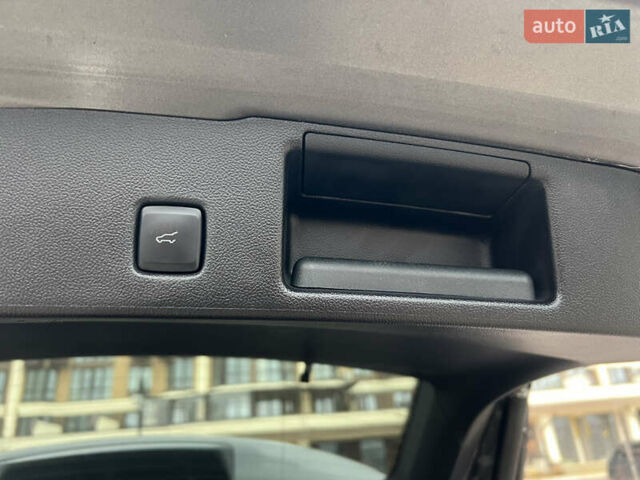 Серый Форд Эскейп, объемом двигателя 1.5 л и пробегом 66 тыс. км за 17800 $, фото 40 на Automoto.ua