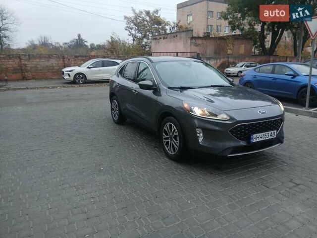 Серый Форд Эскейп, объемом двигателя 1.5 л и пробегом 64 тыс. км за 18200 $, фото 1 на Automoto.ua