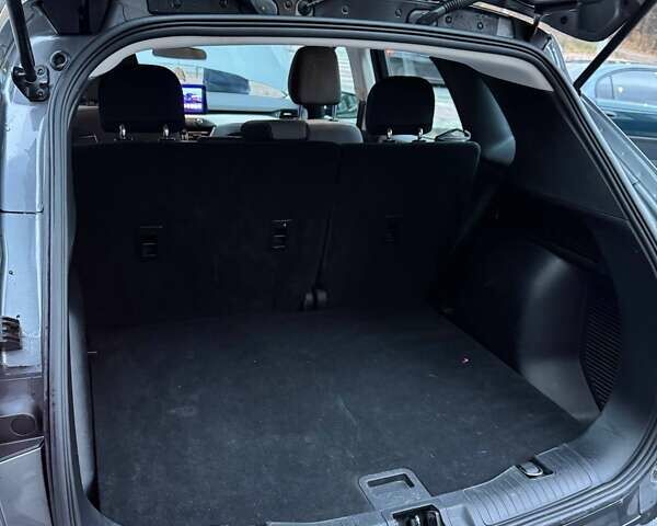 Серый Форд Эскейп, объемом двигателя 1.5 л и пробегом 200 тыс. км за 11999 $, фото 7 на Automoto.ua