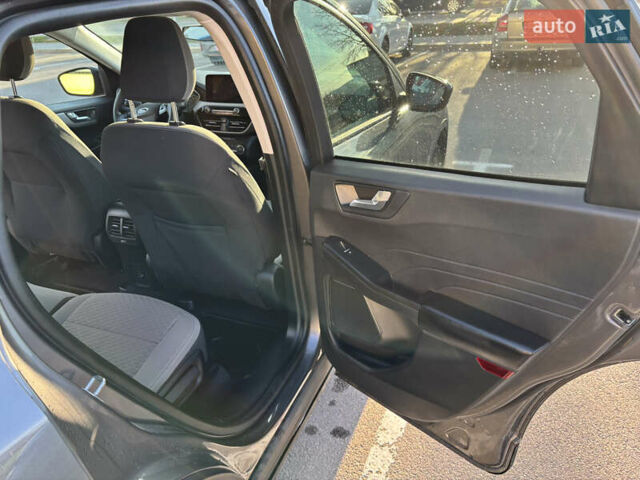 Серый Форд Эскейп, объемом двигателя 2.49 л и пробегом 72 тыс. км за 22000 $, фото 16 на Automoto.ua
