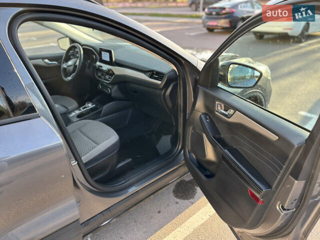 Серый Форд Эскейп, объемом двигателя 2.49 л и пробегом 72 тыс. км за 22000 $, фото 10 на Automoto.ua