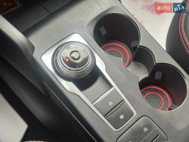 Сірий Форд Ескейп, об'ємом двигуна 1.5 л та пробігом 93 тис. км за 18700 $, фото 22 на Automoto.ua