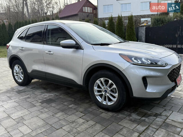 Серый Форд Эскейп, объемом двигателя 1.5 л и пробегом 44 тыс. км за 16800 $, фото 1 на Automoto.ua
