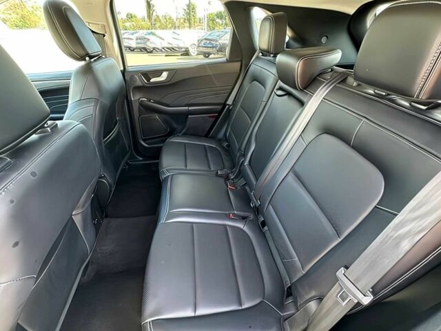 Сірий Форд Ескейп, об'ємом двигуна 2 л та пробігом 28 тис. км за 11000 $, фото 11 на Automoto.ua