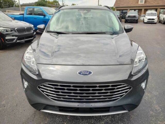 Сірий Форд Ескейп, об'ємом двигуна 2.5 л та пробігом 18 тис. км за 19000 $, фото 1 на Automoto.ua