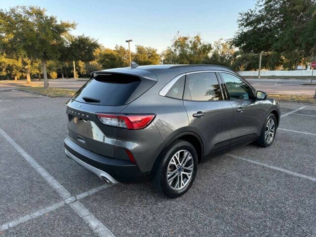 Серый Форд Эскейп, объемом двигателя 2.5 л и пробегом 20 тыс. км за 11000 $, фото 5 на Automoto.ua