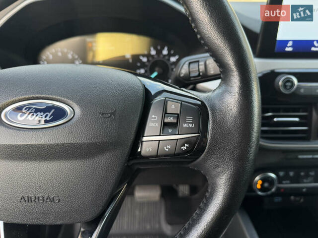 Серый Форд Эскейп, объемом двигателя 1.5 л и пробегом 154 тыс. км за 16399 $, фото 14 на Automoto.ua