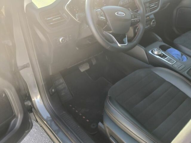 Серый Форд Эскейп, объемом двигателя 2 л и пробегом 110 тыс. км за 19000 $, фото 11 на Automoto.ua