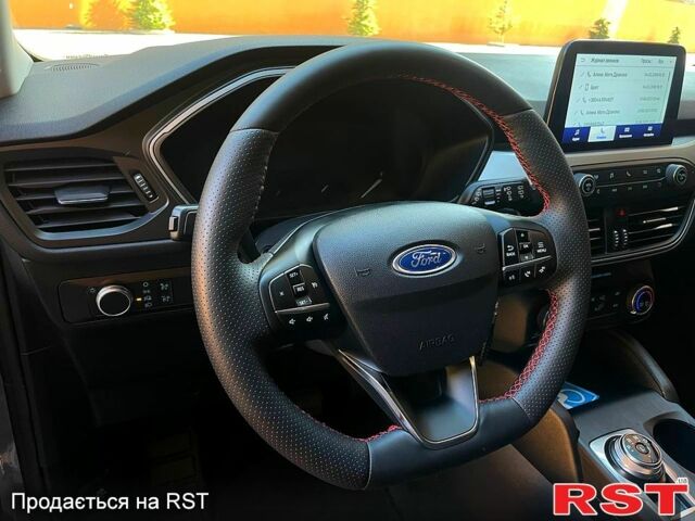 Серый Форд Эскейп, объемом двигателя 1.5 л и пробегом 90 тыс. км за 19000 $, фото 7 на Automoto.ua