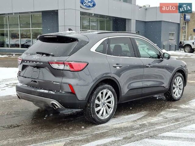 Серый Форд Эскейп, объемом двигателя 2 л и пробегом 37 тыс. км за 11000 $, фото 2 на Automoto.ua
