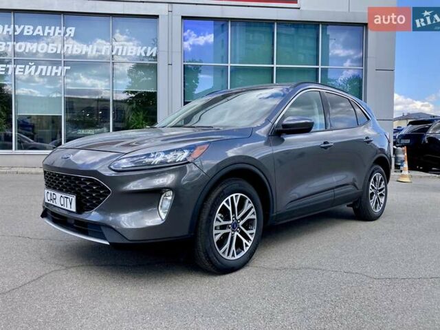 Серый Форд Эскейп, объемом двигателя 1.5 л и пробегом 20 тыс. км за 19999 $, фото 3 на Automoto.ua