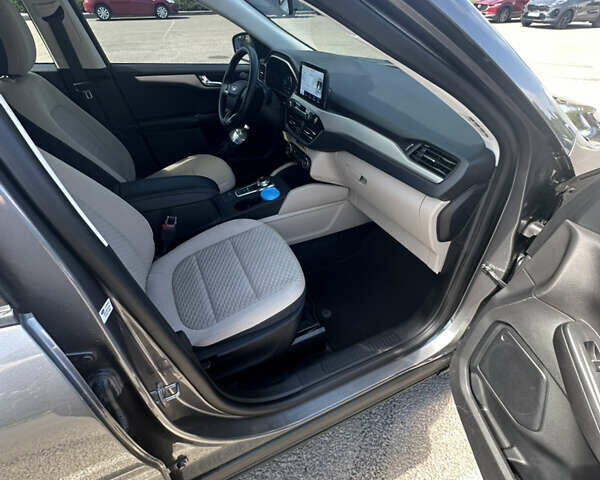 Сірий Форд Ескейп, об'ємом двигуна 2.5 л та пробігом 147 тис. км за 20400 $, фото 14 на Automoto.ua