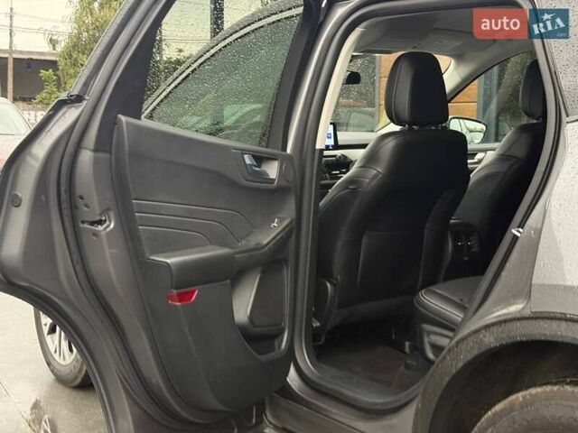 Сірий Форд Ескейп, об'ємом двигуна 2.5 л та пробігом 80 тис. км за 20999 $, фото 39 на Automoto.ua