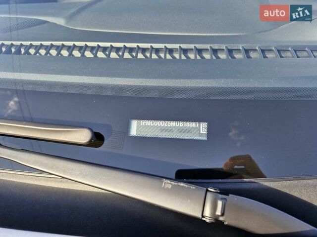 Серый Форд Эскейп, объемом двигателя 2.49 л и пробегом 108 тыс. км за 22000 $, фото 22 на Automoto.ua