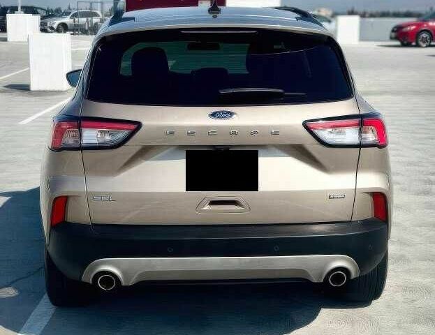 Серый Форд Эскейп, объемом двигателя 2.5 л и пробегом 45 тыс. км за 5500 $, фото 9 на Automoto.ua