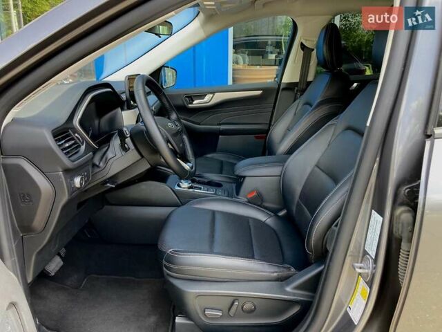 Серый Форд Эскейп, объемом двигателя 1.5 л и пробегом 20 тыс. км за 19999 $, фото 15 на Automoto.ua