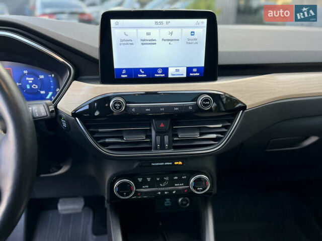 Серый Форд Эскейп, объемом двигателя 2.5 л и пробегом 52 тыс. км за 27900 $, фото 31 на Automoto.ua