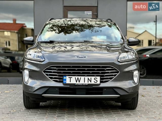 Серый Форд Эскейп, объемом двигателя 2.5 л и пробегом 52 тыс. км за 27900 $, фото 1 на Automoto.ua