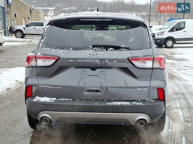 Серый Форд Эскейп, объемом двигателя 2 л и пробегом 37 тыс. км за 11000 $, фото 3 на Automoto.ua