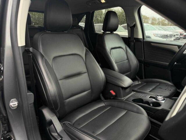 Серый Форд Эскейп, объемом двигателя 2.5 л и пробегом 80 тыс. км за 21900 $, фото 19 на Automoto.ua