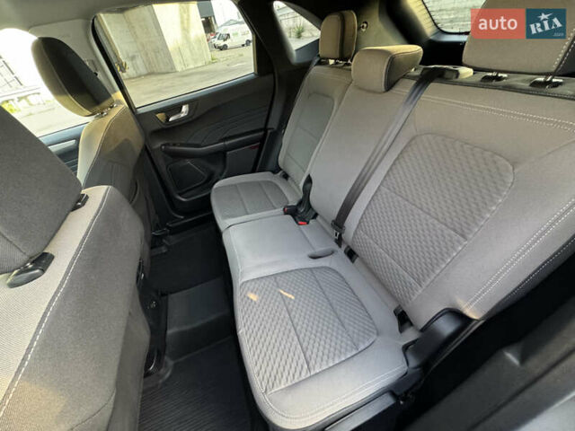 Серый Форд Эскейп, объемом двигателя 1.5 л и пробегом 154 тыс. км за 16399 $, фото 24 на Automoto.ua