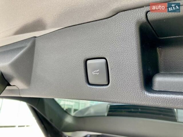 Серый Форд Эскейп, объемом двигателя 1.5 л и пробегом 20 тыс. км за 19999 $, фото 14 на Automoto.ua