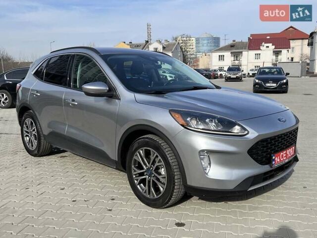 Серый Форд Эскейп, объемом двигателя 1.5 л и пробегом 125 тыс. км за 18500 $, фото 8 на Automoto.ua