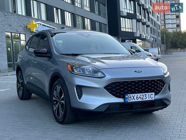 Сірий Форд Ескейп, об'ємом двигуна 1.5 л та пробігом 16 тис. км за 17500 $, фото 11 на Automoto.ua