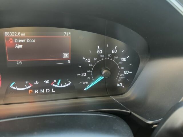 Серый Форд Эскейп, объемом двигателя 2 л и пробегом 110 тыс. км за 19000 $, фото 12 на Automoto.ua