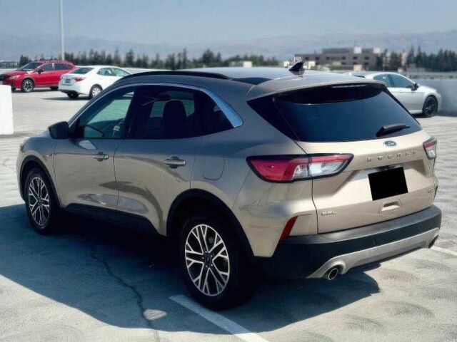 Серый Форд Эскейп, объемом двигателя 2.5 л и пробегом 45 тыс. км за 5500 $, фото 6 на Automoto.ua