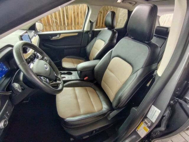 Сірий Форд Ескейп, об'ємом двигуна 2.5 л та пробігом 18 тис. км за 19000 $, фото 8 на Automoto.ua