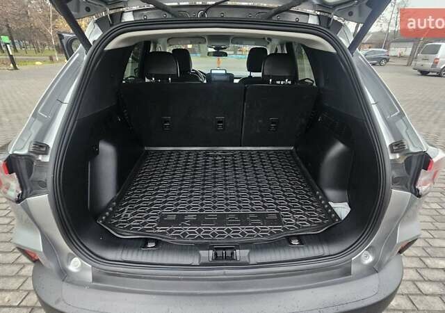 Серый Форд Эскейп, объемом двигателя 2.49 л и пробегом 142 тыс. км за 19800 $, фото 14 на Automoto.ua