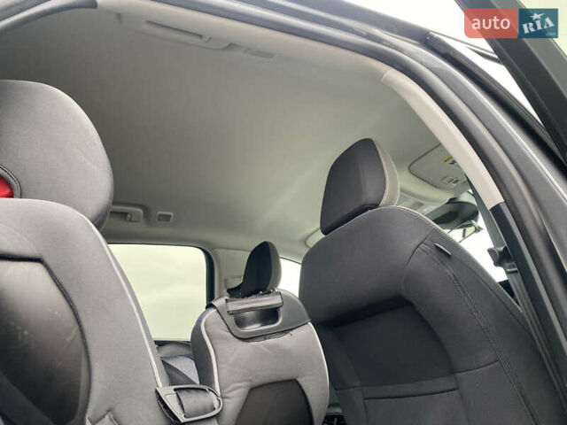 Серый Форд Эскейп, объемом двигателя 2.49 л и пробегом 61 тыс. км за 29000 $, фото 27 на Automoto.ua