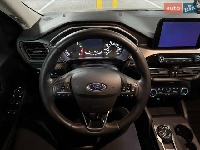 Серый Форд Эскейп, объемом двигателя 1.5 л и пробегом 139 тыс. км за 14200 $, фото 36 на Automoto.ua