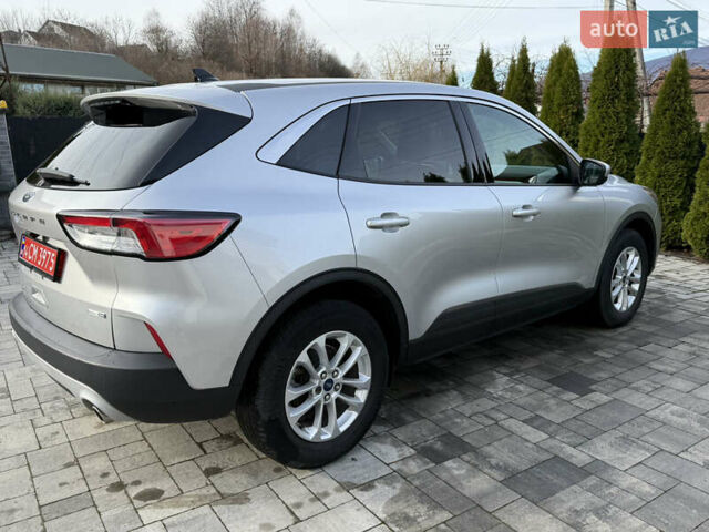 Серый Форд Эскейп, объемом двигателя 1.5 л и пробегом 44 тыс. км за 16800 $, фото 3 на Automoto.ua