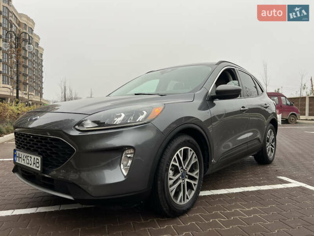 Серый Форд Эскейп, объемом двигателя 1.5 л и пробегом 66 тыс. км за 17800 $, фото 25 на Automoto.ua