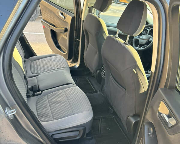 Серый Форд Эскейп, объемом двигателя 2.49 л и пробегом 72 тыс. км за 22000 $, фото 15 на Automoto.ua