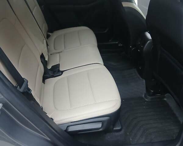 Серый Форд Эскейп, объемом двигателя 1.5 л и пробегом 64 тыс. км за 18200 $, фото 13 на Automoto.ua