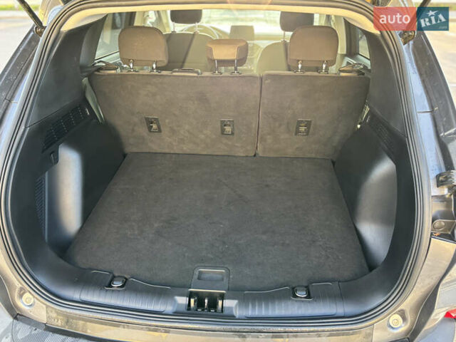 Серый Форд Эскейп, объемом двигателя 2.49 л и пробегом 72 тыс. км за 22000 $, фото 8 на Automoto.ua