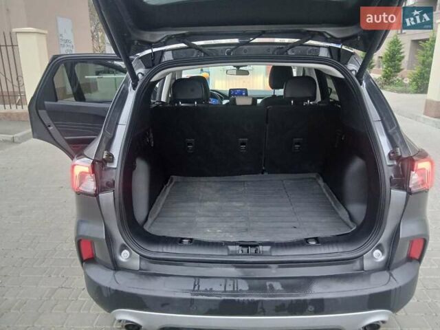 Серый Форд Эскейп, объемом двигателя 1.5 л и пробегом 64 тыс. км за 18200 $, фото 11 на Automoto.ua