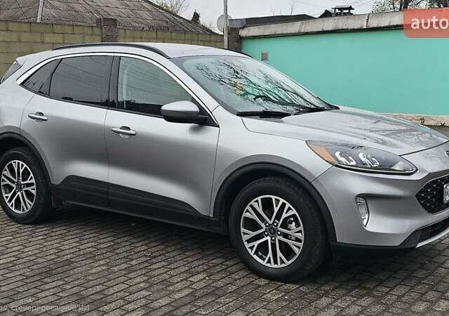 Серый Форд Эскейп, объемом двигателя 2.49 л и пробегом 142 тыс. км за 19800 $, фото 9 на Automoto.ua