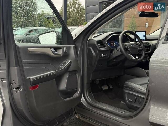 Сірий Форд Ескейп, об'ємом двигуна 2.5 л та пробігом 80 тис. км за 20999 $, фото 19 на Automoto.ua