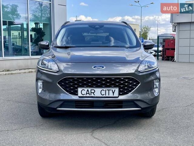 Серый Форд Эскейп, объемом двигателя 1.5 л и пробегом 20 тыс. км за 19999 $, фото 2 на Automoto.ua