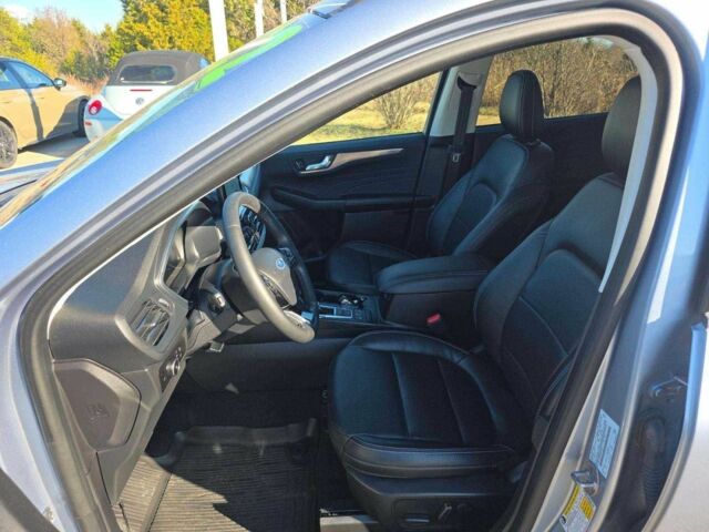 Сірий Форд Ескейп, об'ємом двигуна 0 л та пробігом 80 тис. км за 5000 $, фото 8 на Automoto.ua