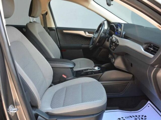 Форд Эскейп 2021 в Киеве на Automoto.ua Серый Форд Эскейп, объемом двигателя 2.5 л и пробегом 58 тыс. км за 11200 $, фото 10 на Automoto.ua