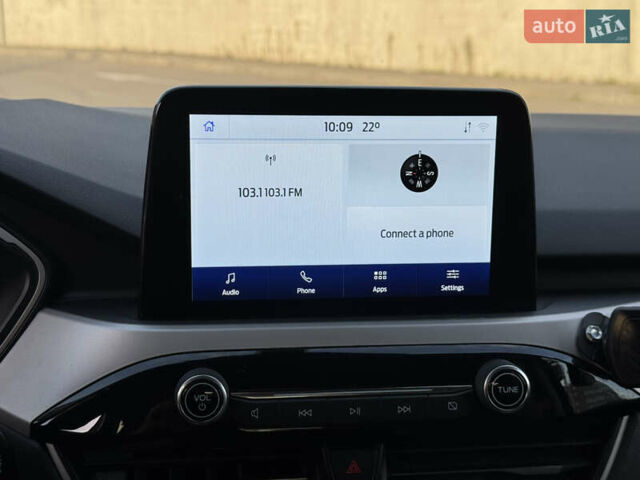Серый Форд Эскейп, объемом двигателя 1.5 л и пробегом 154 тыс. км за 16399 $, фото 18 на Automoto.ua