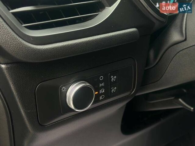 Сірий Форд Ескейп, об'ємом двигуна 1.5 л та пробігом 93 тис. км за 18700 $, фото 15 на Automoto.ua